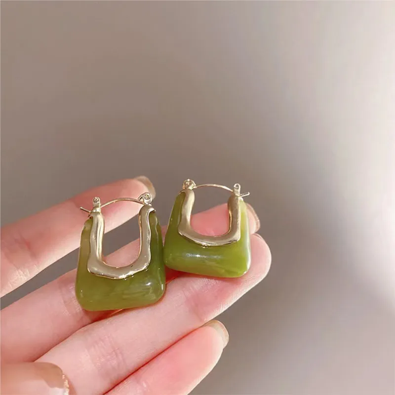 Simple Vintage Hollow Out U Shape Hoop Earrings for Women Geometric Unique Design Earring Party Jewelry Gifts