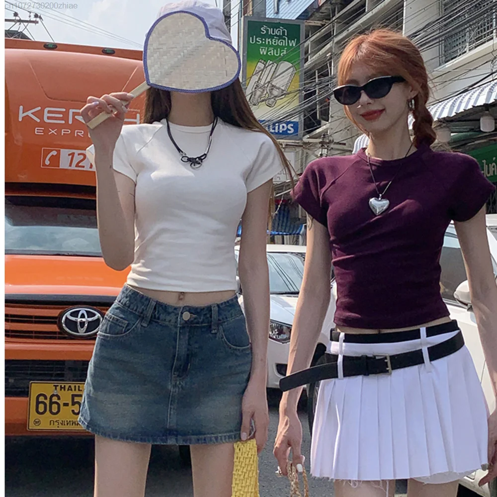 

Women's Summer Short Sleeve T Shirt Slim Fit Basic Tops Solid Color Hot Girls Tight-fitting Thin Bottom Shirt Grunge Y2k Clothes