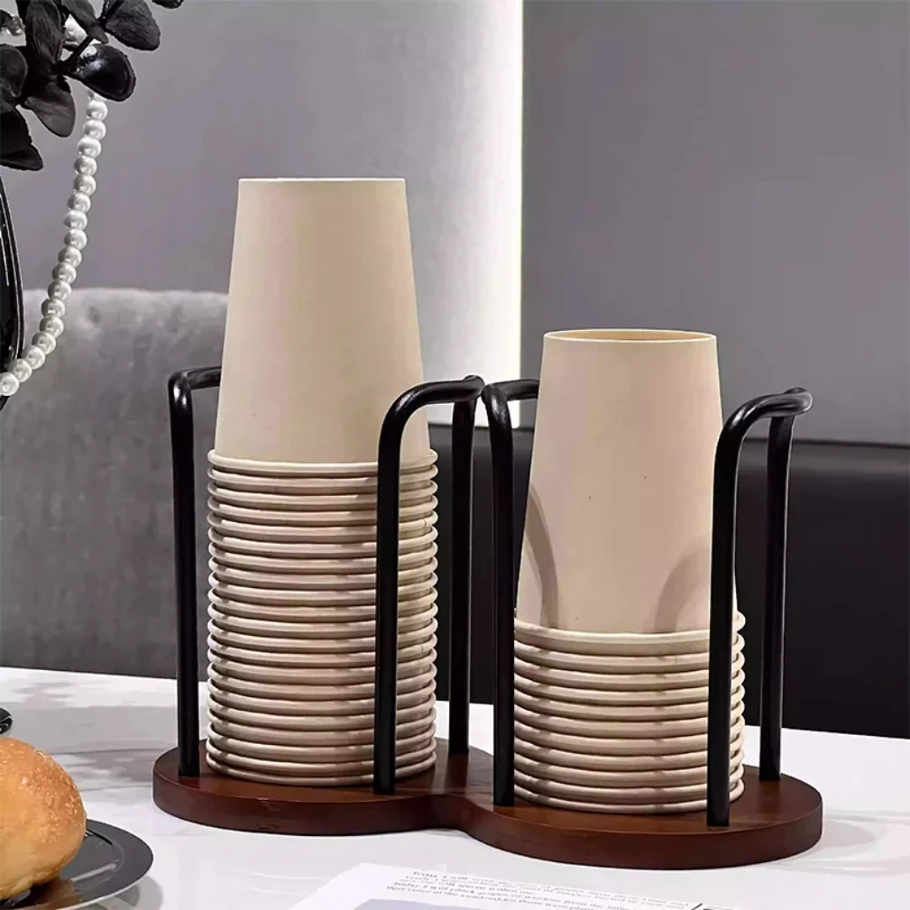 حامل تخزين الأكواب