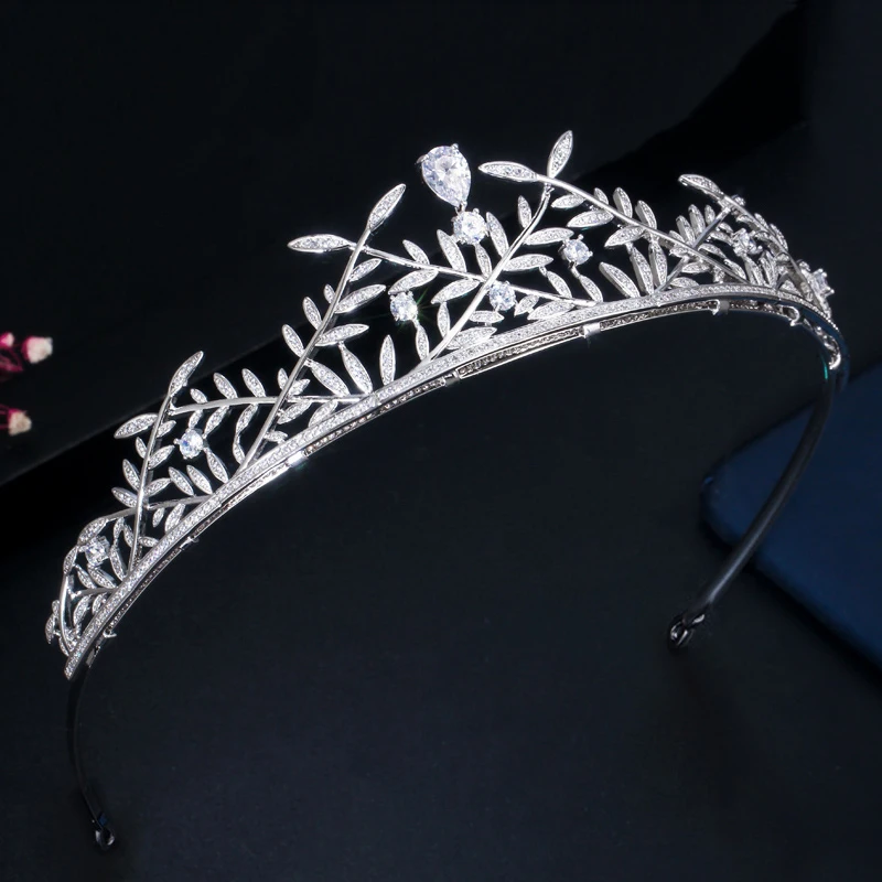 

ThreeGraces Fashion Shiny White Cubic Zirconia Crystal Leaf Shape Bridal Wedding Crown Tiara Hair Accessories for Brides HA115