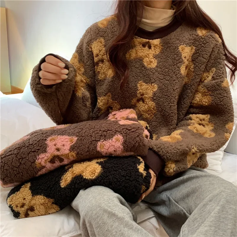 Tops Korean Winter Sweatshirts Lamb Hair Kawaii Cartoon Bear Print Long Sleeve O Neck Thick Warm Harajuku Ladies Fashion Hoodie