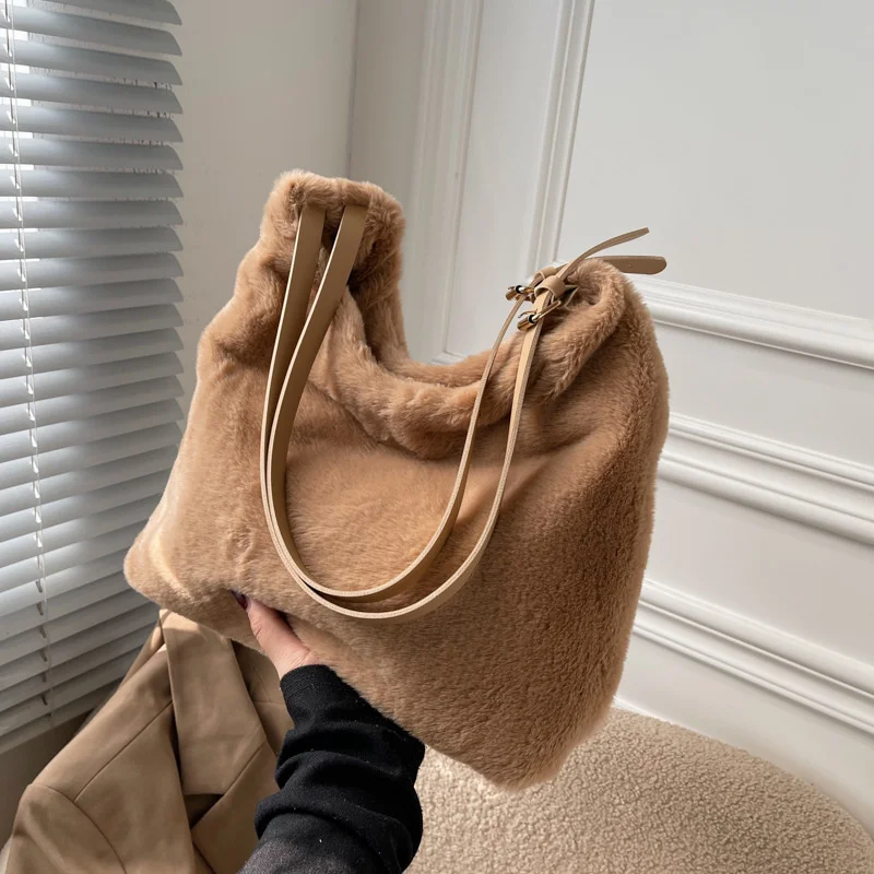 TAVIMART  -  Versatile Retro Shoulder Bag Luxury Large Capacity Underarm Bag Nubuck Leather Tote Bag for Women