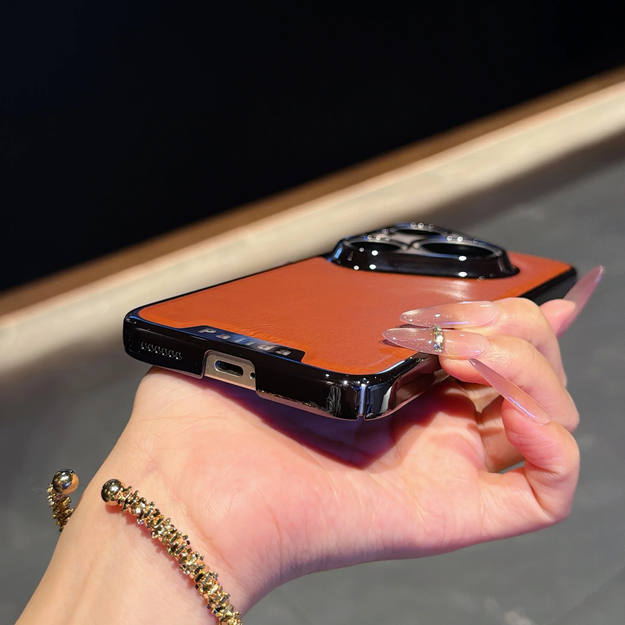 Luxury Skin-Friendly Leather Ultra-Slim PC Frame Case Cover