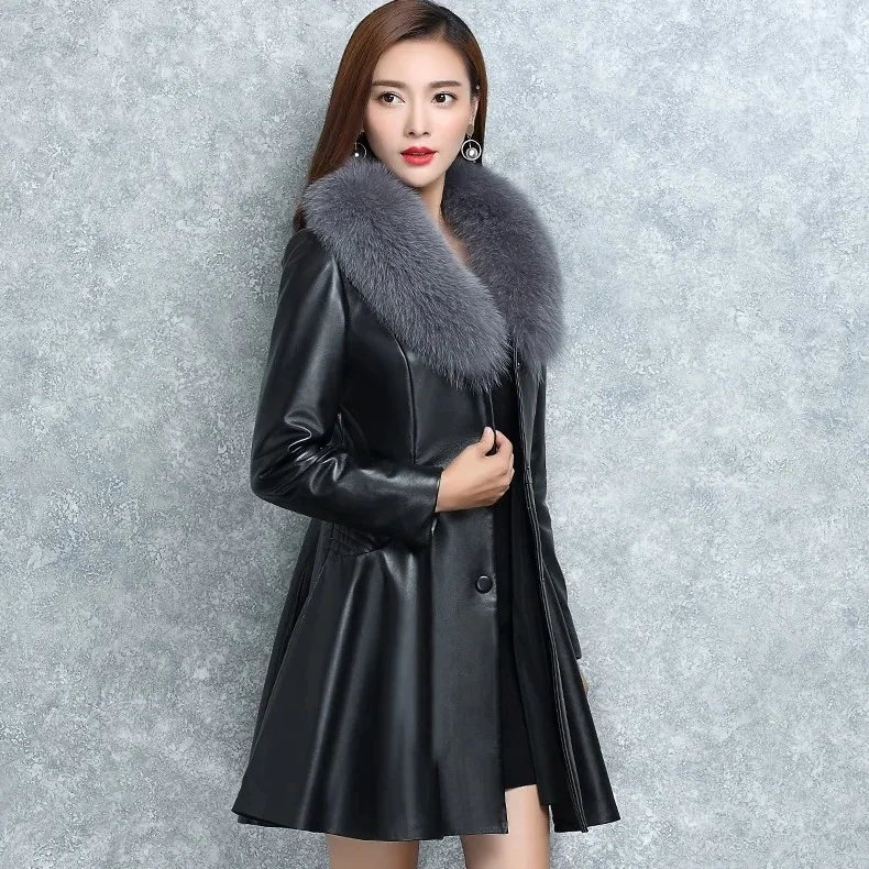 

2023 New Women Haining Fur Coat Women's Winter Imitation Fox Fur Collar Fur Coat Winter PU Leather Jacket Long Black Fur Coat