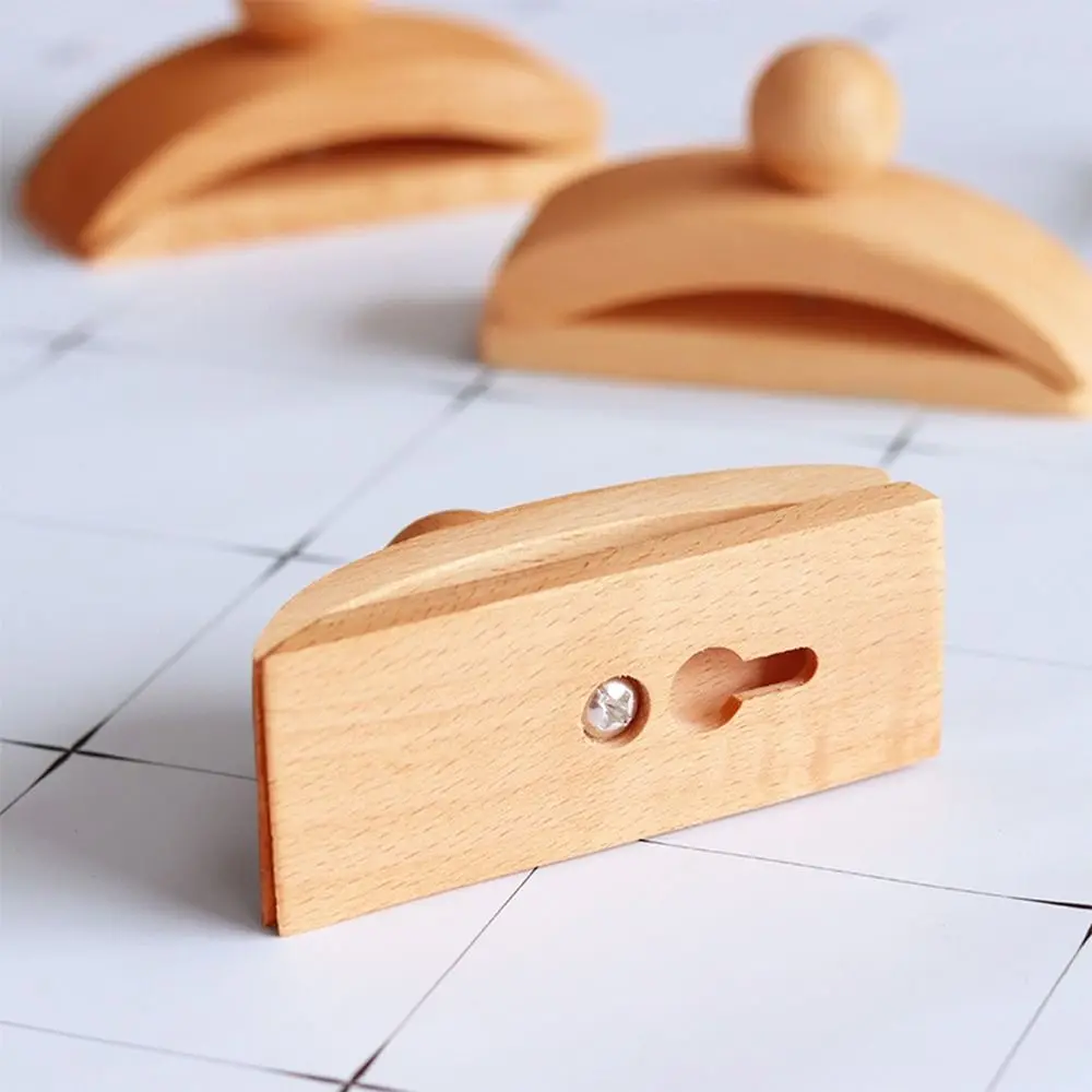 Wooden Quilt Wall Hanger Natural Color Easy Display