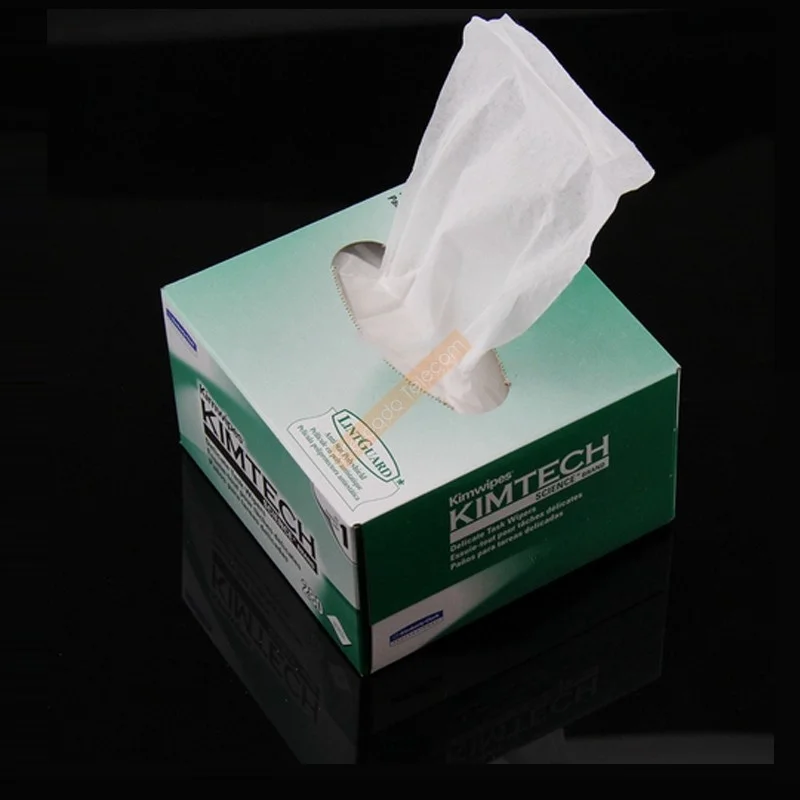 Optical_Fiber _Cleaning_Kimwipes6