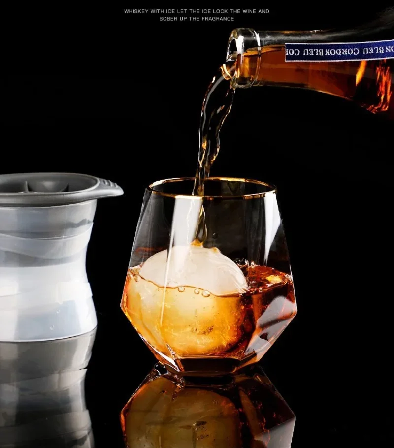 Whiskey Round Ice Cube Maker Silicone Ball Shape Spherical Ice Cube Mould Machine Quick Freezer Mold Tray Kitchen Gadgets silicone ice cube maker ice maker