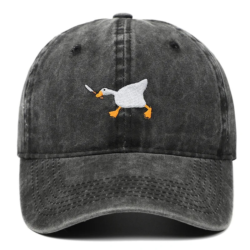 Embroidered baseball cap with goose pattern for men and women, casual and fashionable city style duckbill cap