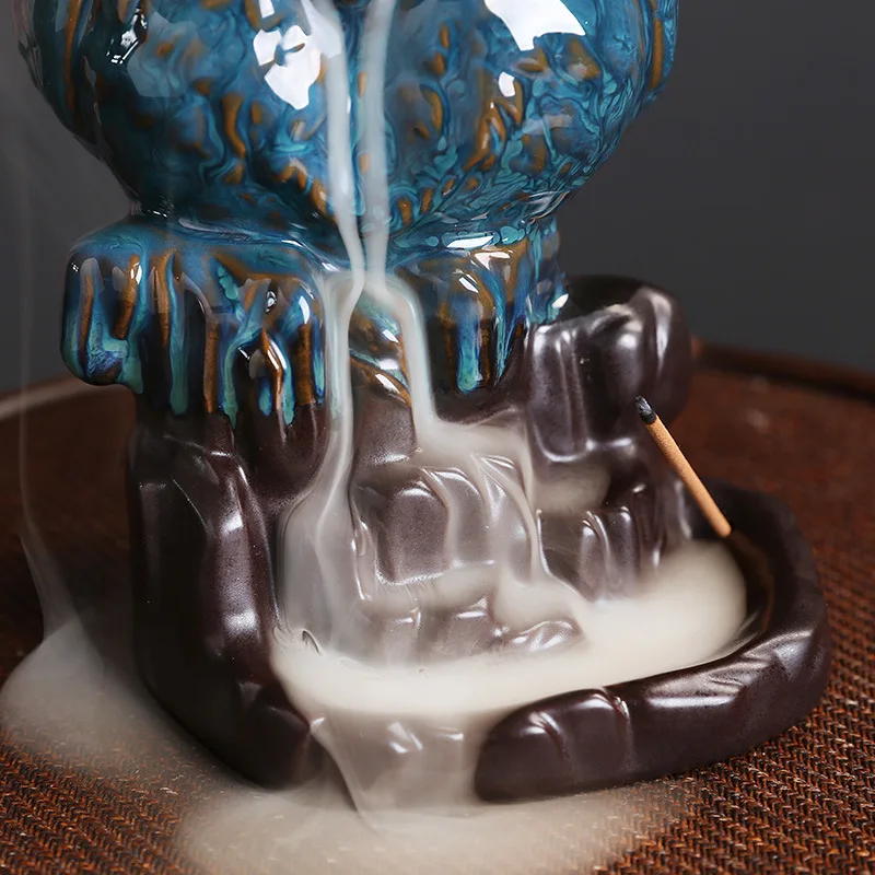 Creative European Ceramic Backflow Incense Burner Owl Aromatherapy Furnace Alpine Flowing Water Backflow Holder Home Decoration