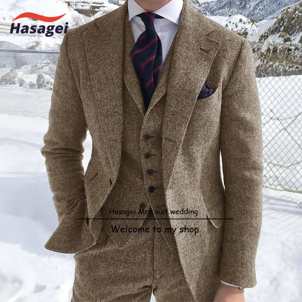 Рисунок 6 - Твидовые мужские костюмы для зимы