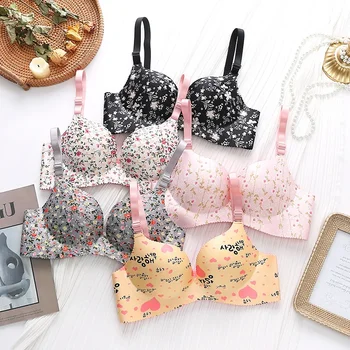 Retro Floral Print Bras Push Up Bra Small Chest Thick Mold Cup No Steel Ring Wirelss Bra Student Seamless Sweet Bra For Girls 1
