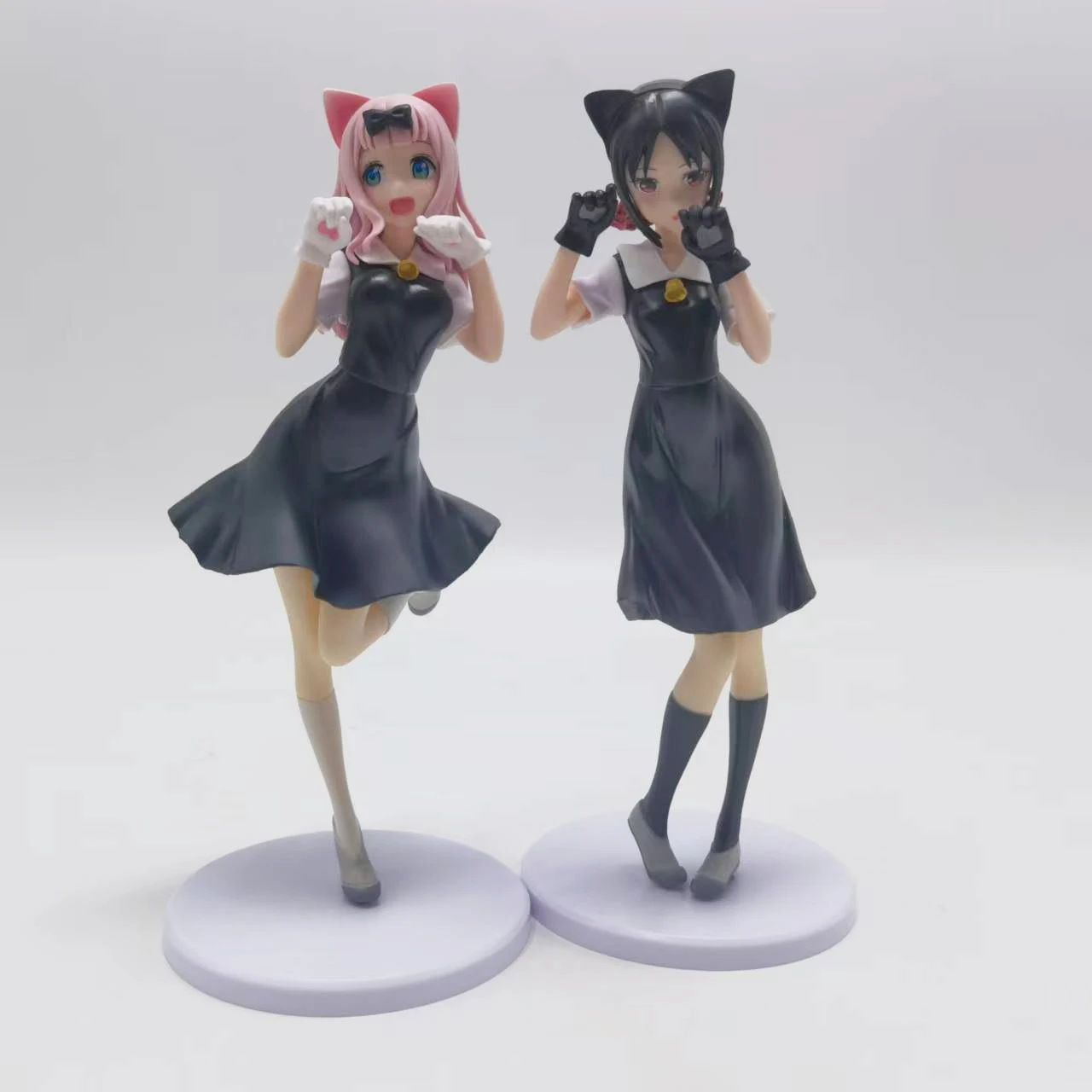 

Anime Kaguya-sama: Love Is War Shinomiya Kaguya and Fujiwara Chika 2pcs/set version Action Figure Model Toy 22cm