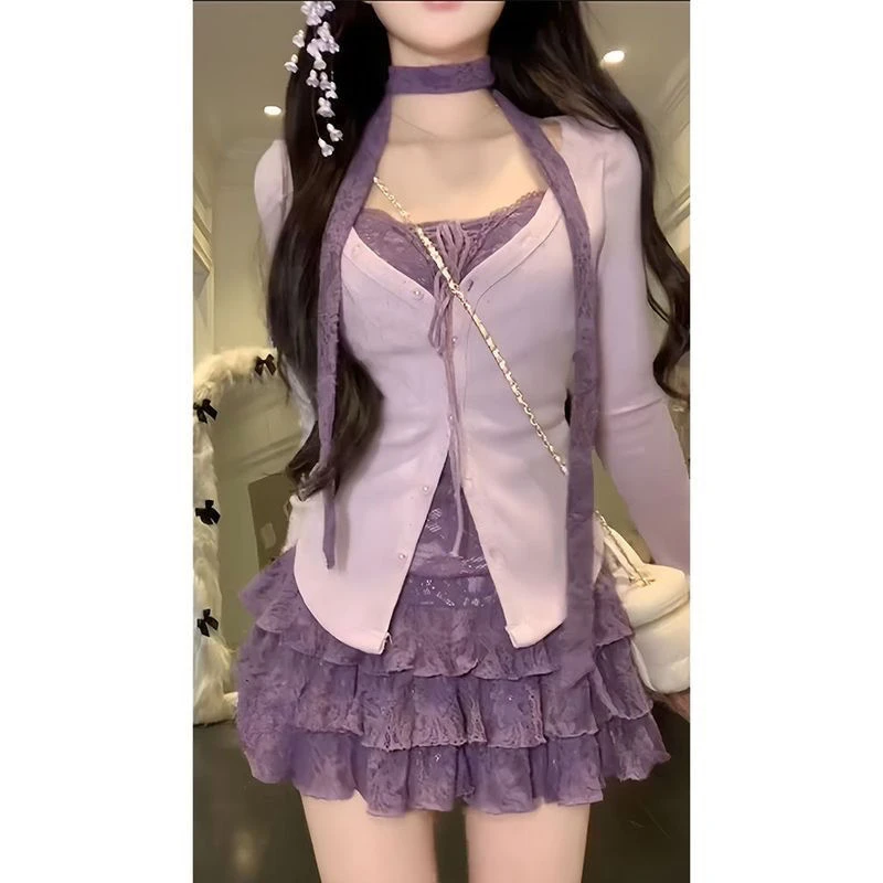 รูปสินค้า ชุด Y2K น่ารักสดใส กระโปรงมินิแขนยาว