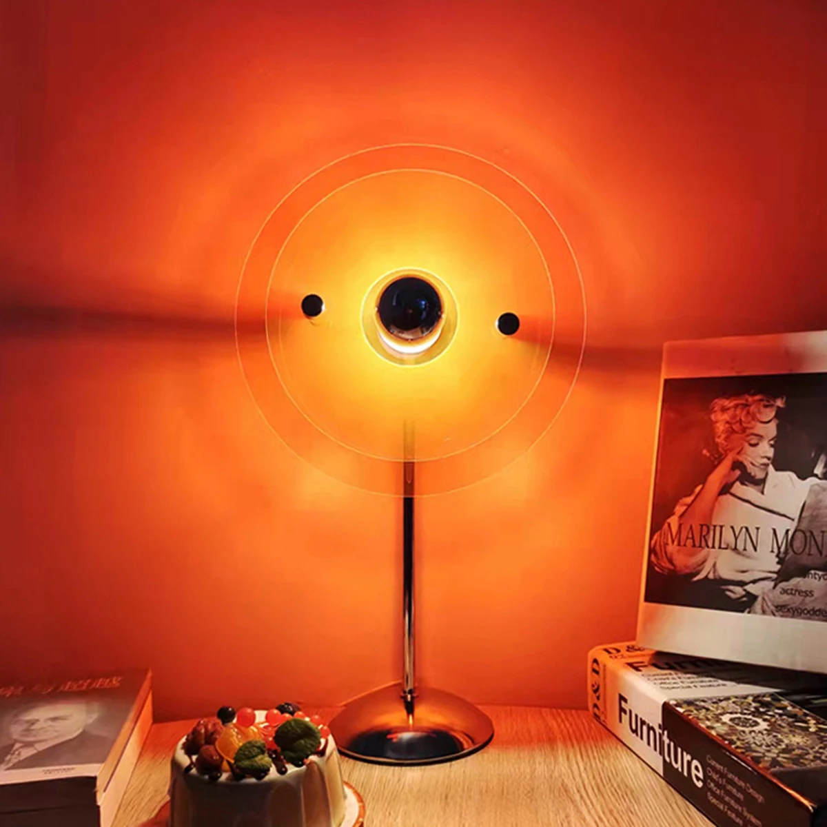 Bauhaus-inspired Retro Aura Lamp