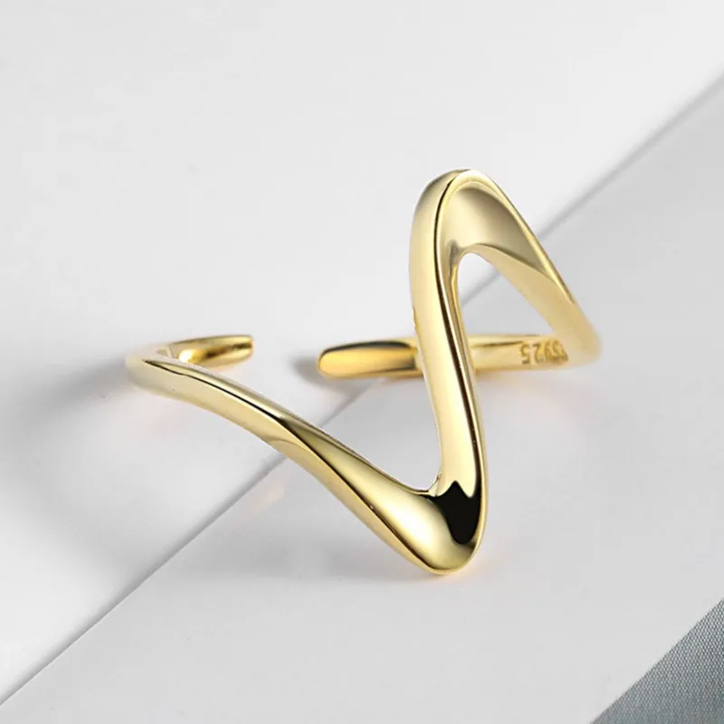 Silver Color Creative Waves Design Rings for Women Geometric Rings Party Jewelry Accessories Wholesale