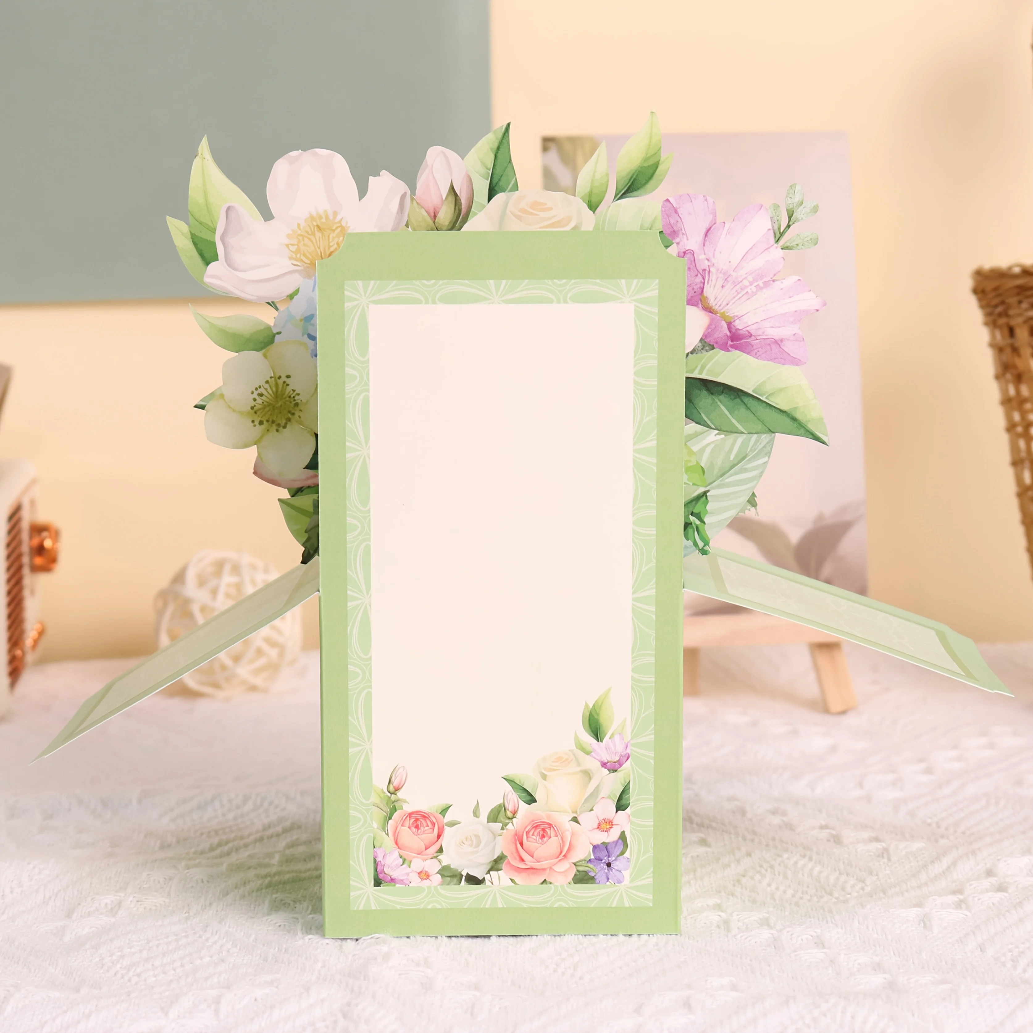 1pc 3D Comfort Flower Box for Mom,Floral Greeting Card, 3D Pop-up Box, Soothing Gift, Mom's Care gift with Envelope