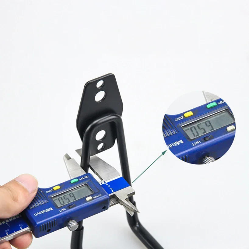 Stainless Steel Wall Mounted Storage Hook For Garden Tools_voghion.com