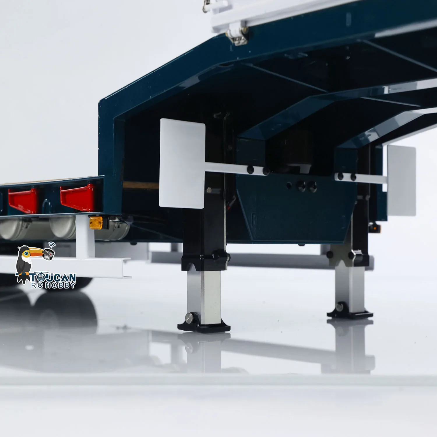 LESU 1/14 RC Metal Trailer Hydraulic Lifting Tailboard for Remote Control Tractor Truck Car Vehicle with Light System Pump ESC 5