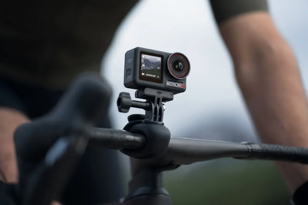 DJI 오즈모 액션 6, 액션 5 프로, 오즈모 나노용 DJI 오즈모 플렉시블 마운트, 재고 있음