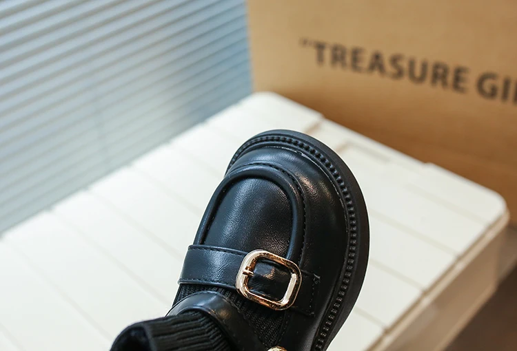2024 Autunno Inverno Nuovo Bambini Corto Ragazze Moda Casual Soc Stivali Principessa Bambini Tendenza Scarpe in Pelle Nero Versatile_voghion.com