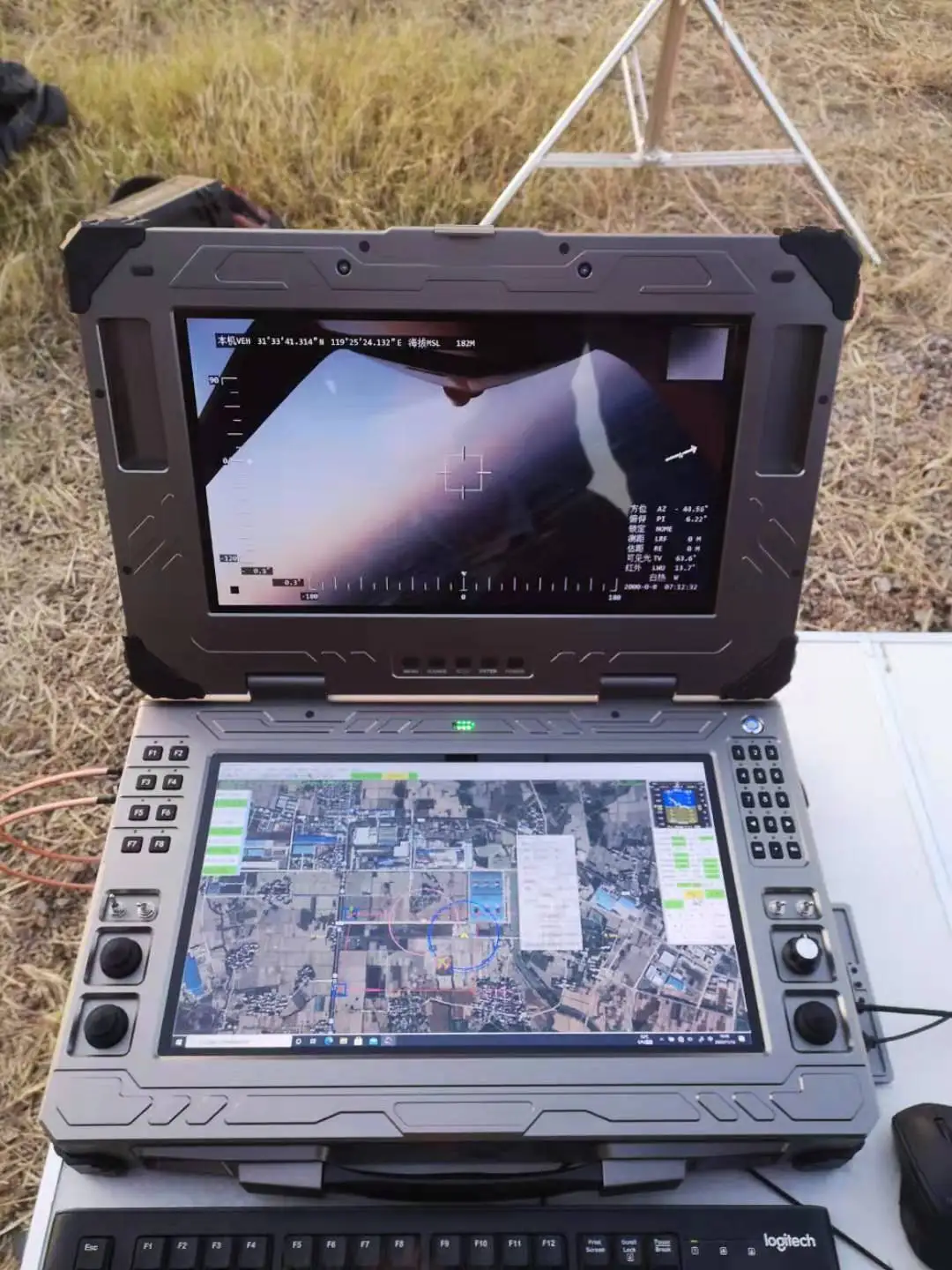 S6063e0eae1844227902e2f856559b9a8w Portable Base Ground Control Station RC GCS for DJI Drone Uav Dual Touch Screen