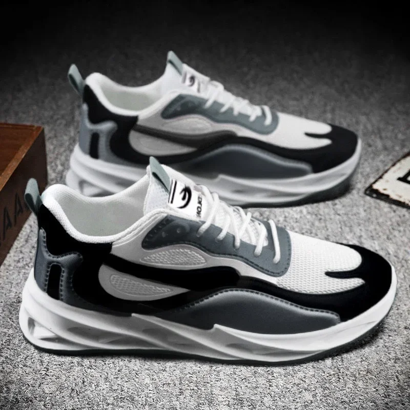 New Trendy Men’s Sports Running Shoes: 5