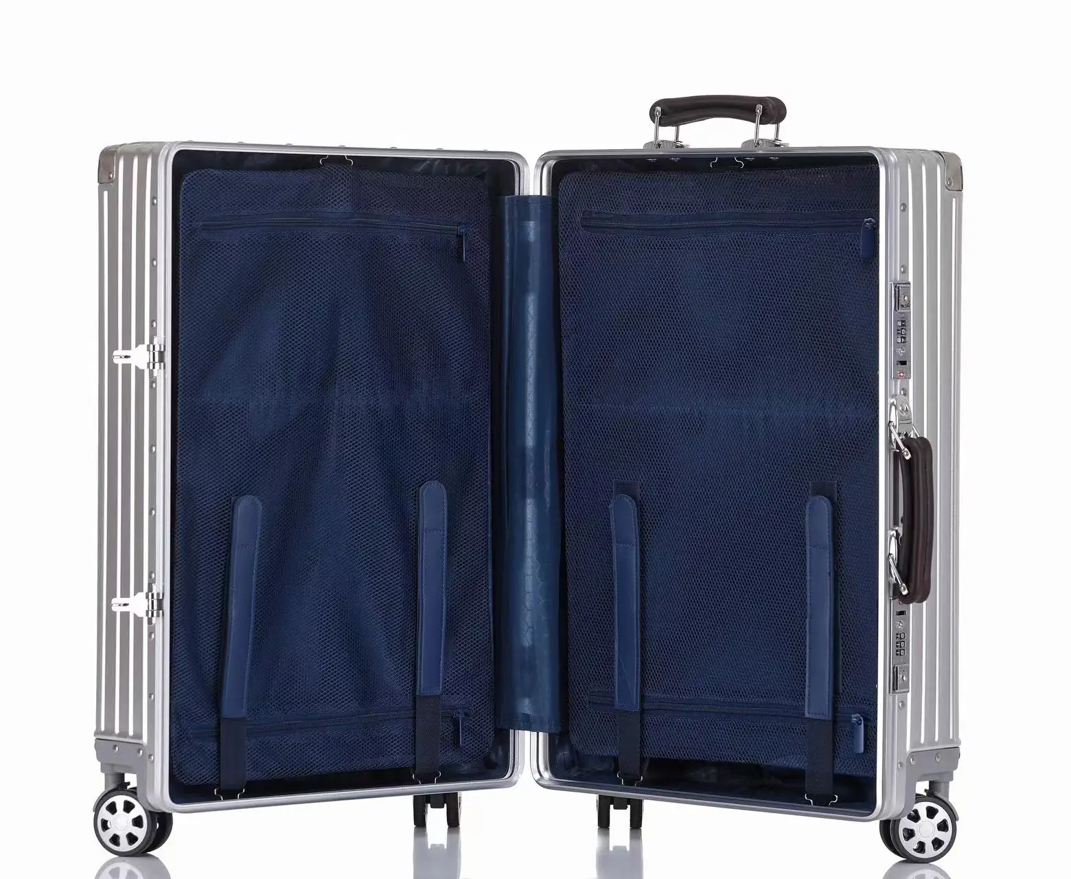 Maleta de equipaje de aluminio, 3 tamaños (20, 26, 29) TSA Lock Carry On  Silver, plateado, Estuche rígido
