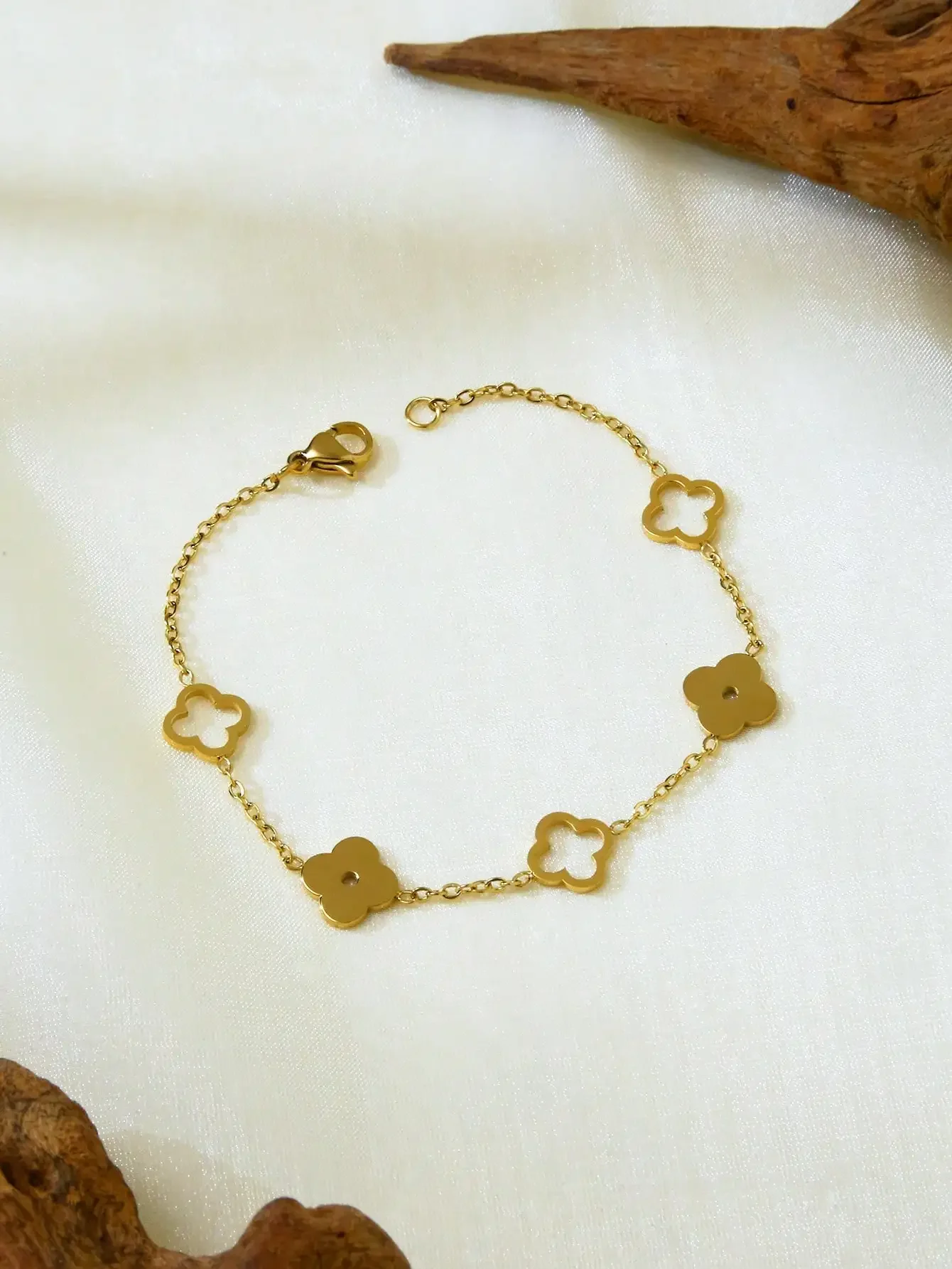 1 Piece Stylish Elegant Simple 18K Gold Plated Stainless Steel Four Leaf Clover Bracelet, Holiday Gift for Friends, Mothers 4