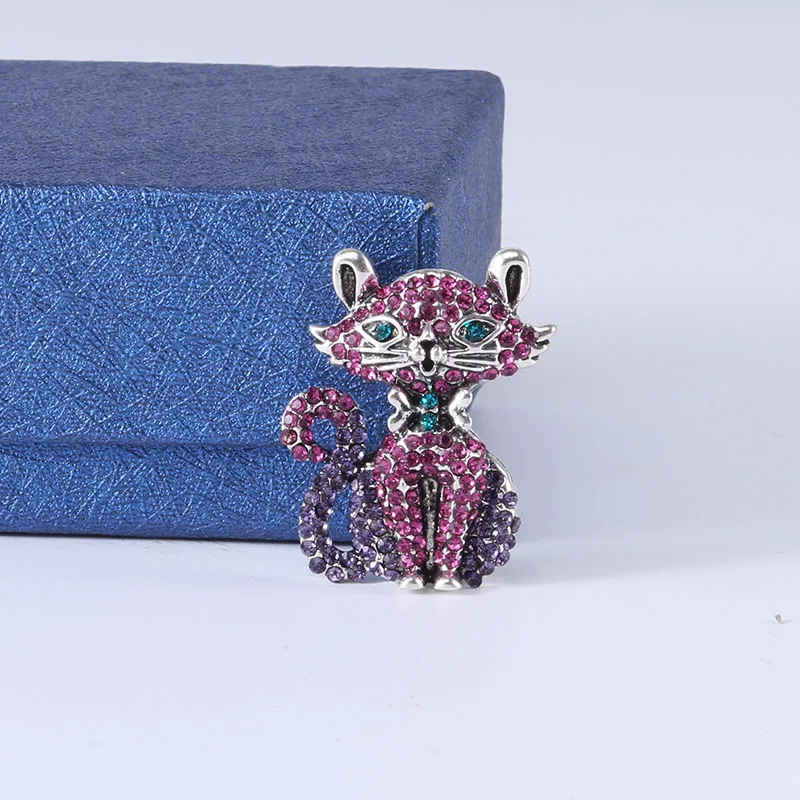 Rhinestone Kitten Pins for Women Unisex Enamel Animal Brooches Cat Lapel Pin Event Party Backpack Decoration Clothes Accessories