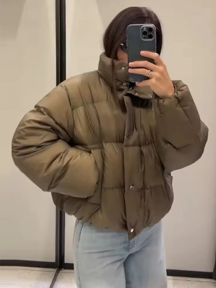 Women's Winter Quilted Jacket Coat Stand Collar Short Parka Coats Fashion Warm New Outerwear Female High Street Casual Outfit ﻿