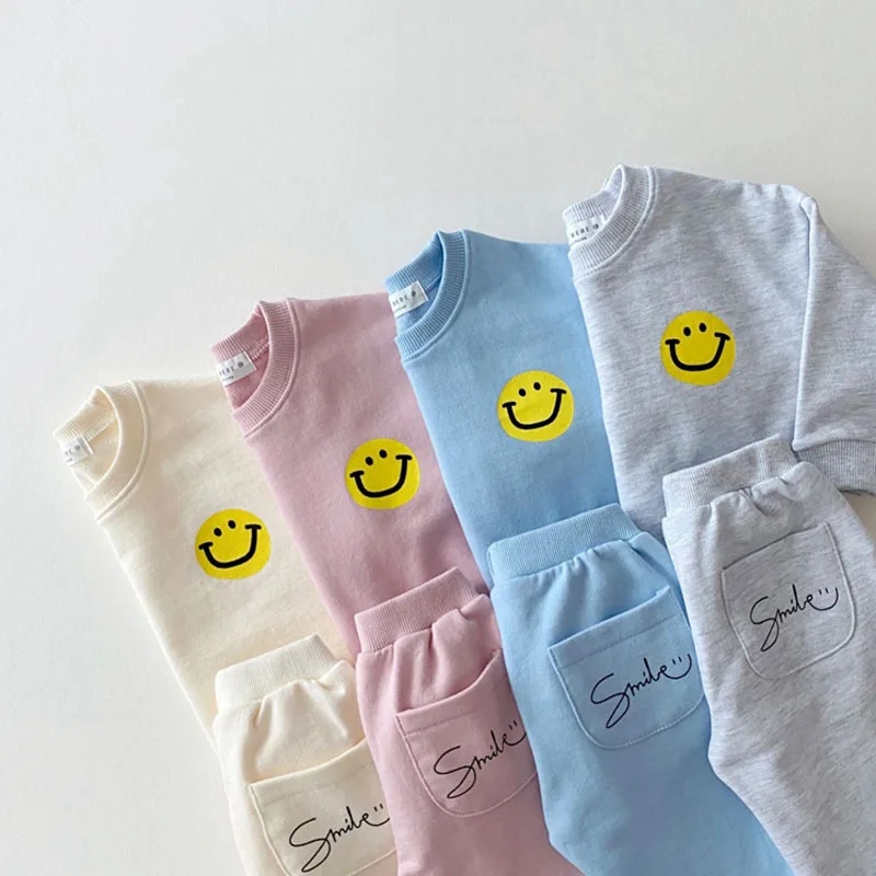 New Baby Long Sleeve Clothes Set Children Cartoon Sweatshirt + Pants 2pcs Suit Kids Boys Girls Smiley Print Casual Clothing Sets |