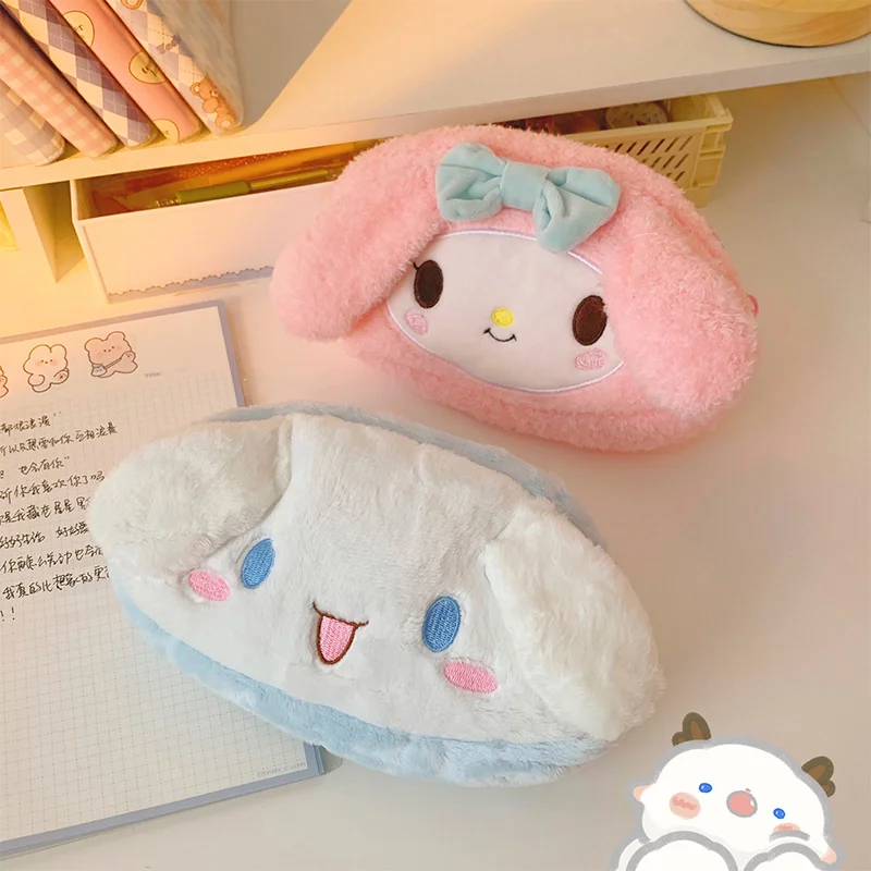 Cartoon Sanrio Melody Girl's Heart-Shaped Pencil Case With Large Capacity