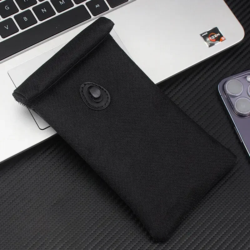Key Signal Blocking Faraday Pouch - Anti-Theft Protection for Car Keys & Smartphones