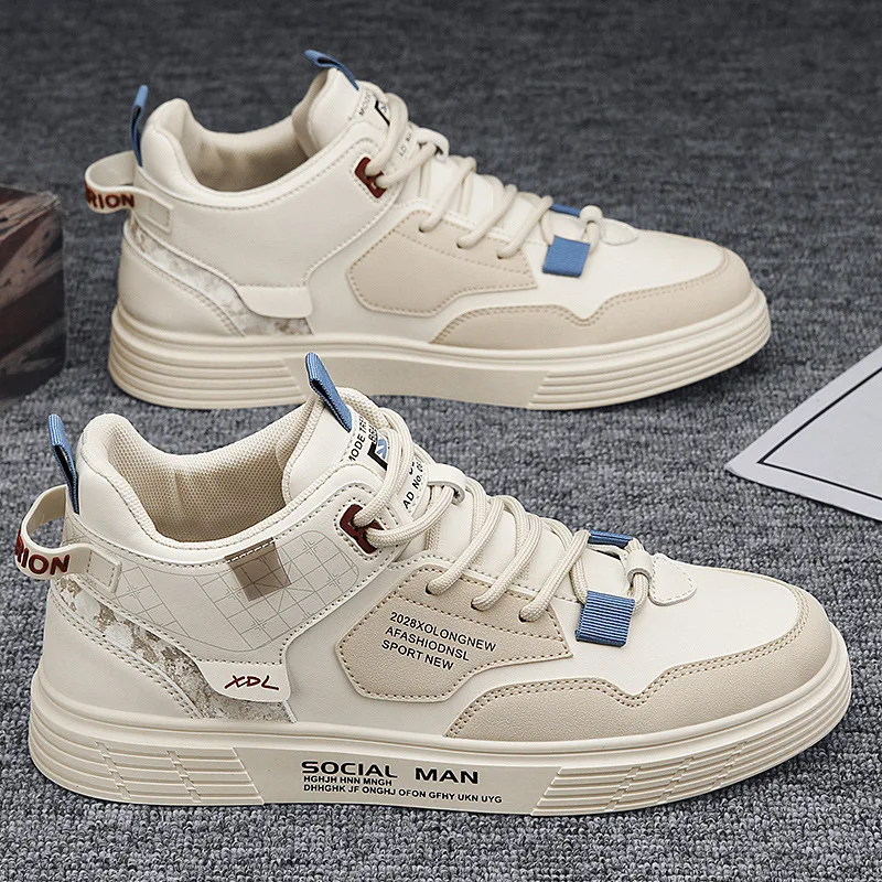 Men's Casual Sneakers Skateboarding Shoes Lightweight Walking Shoes Flat Lace-Up Sneakers Male Travel Tenis Masculino Plus Size