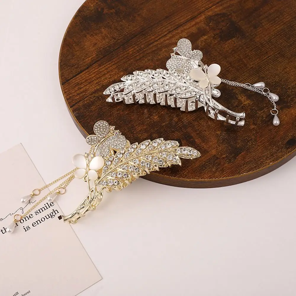 

Tassels Diamond Pearl Butterfly For Girls Hair Accessories Hair Crab Clip Ear of Wheat Hair Claw Korean Style Hair Clip