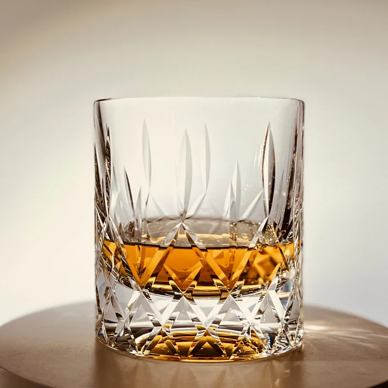 Japanese Handmade Carved Crystal Whisky Glass, Light Luxury Retro Foreign Wine Glass, 230ml