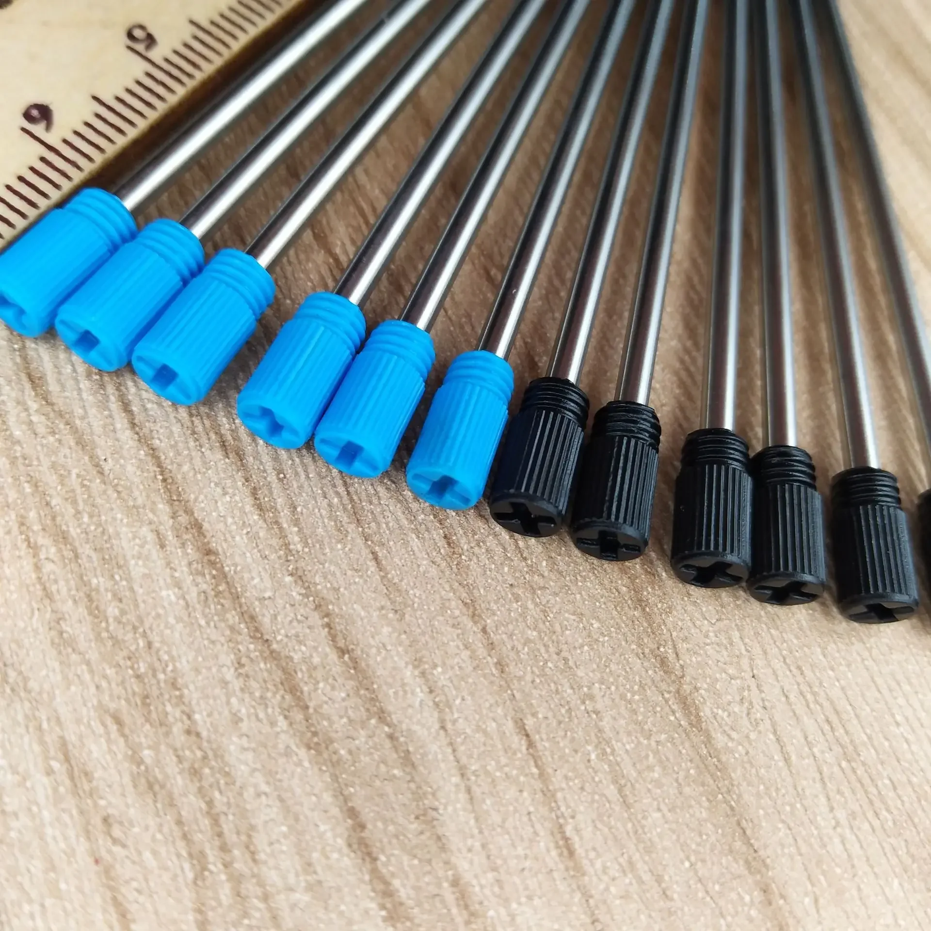 20Pcs 0.5mm Metal Roll Ball Pen Refills 70mm Length for Crystal Diamond Pen 7cm Replaceable Metal Pen Refills Office Business 6