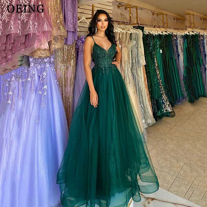 

OEING Glitter Emerald Green Tulle Long Prom Dresses Lace Applique Straps V Neck Suspender Party Dress 2024 Women Evening Gowns