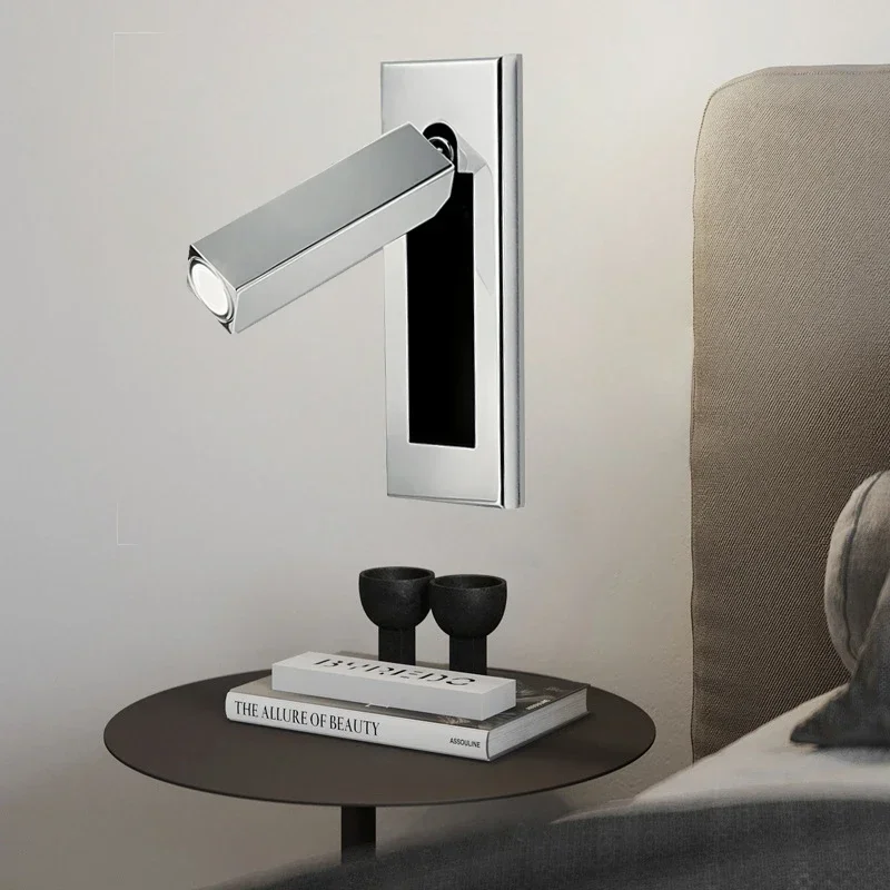 RoyaleGlow LED spotlight lamp front view