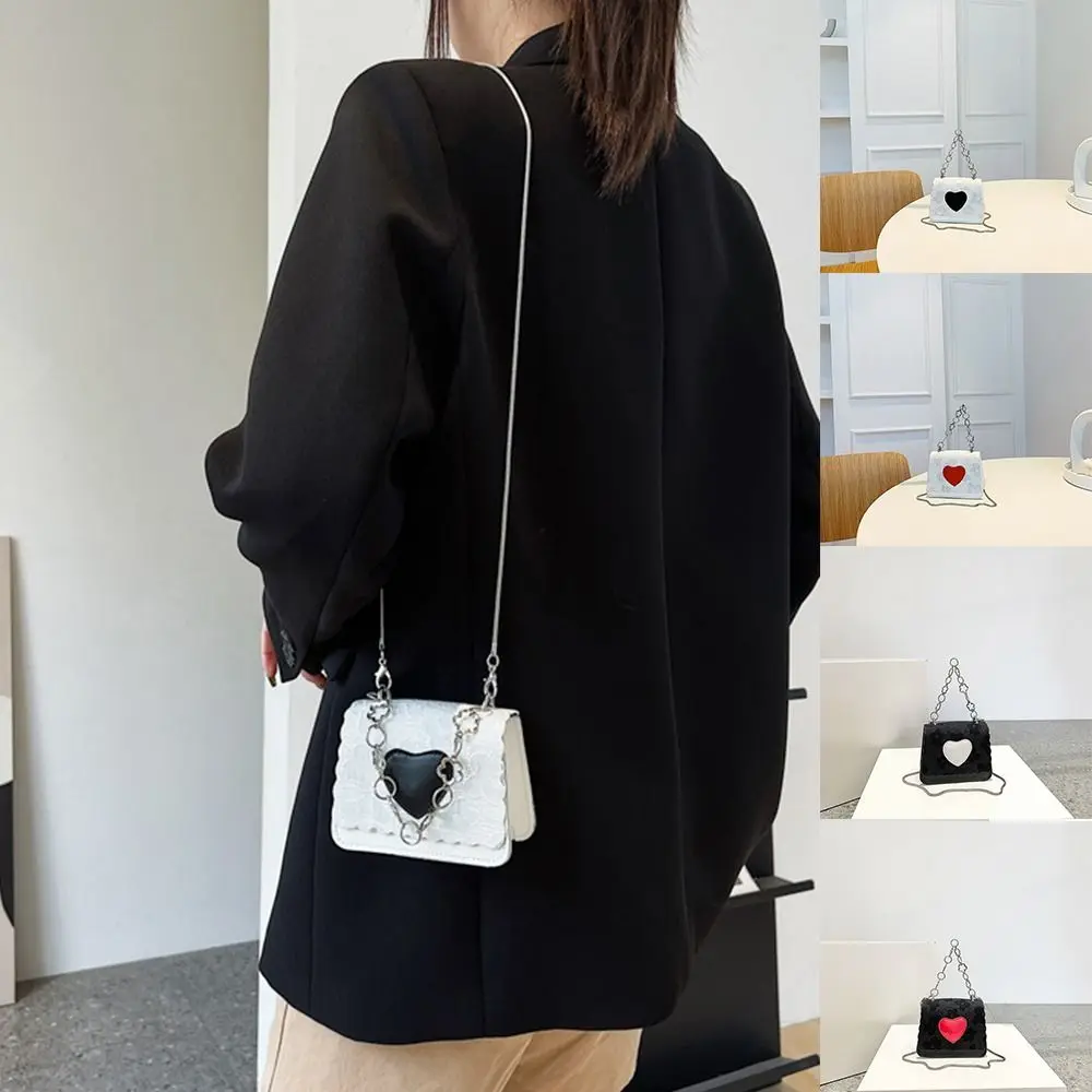 

Alloy Chain Love Heart Crossbody Bag Small Square Bag PU Leather Women Handbag Fashion Design Flower Mini Shoulder Bag Travel
