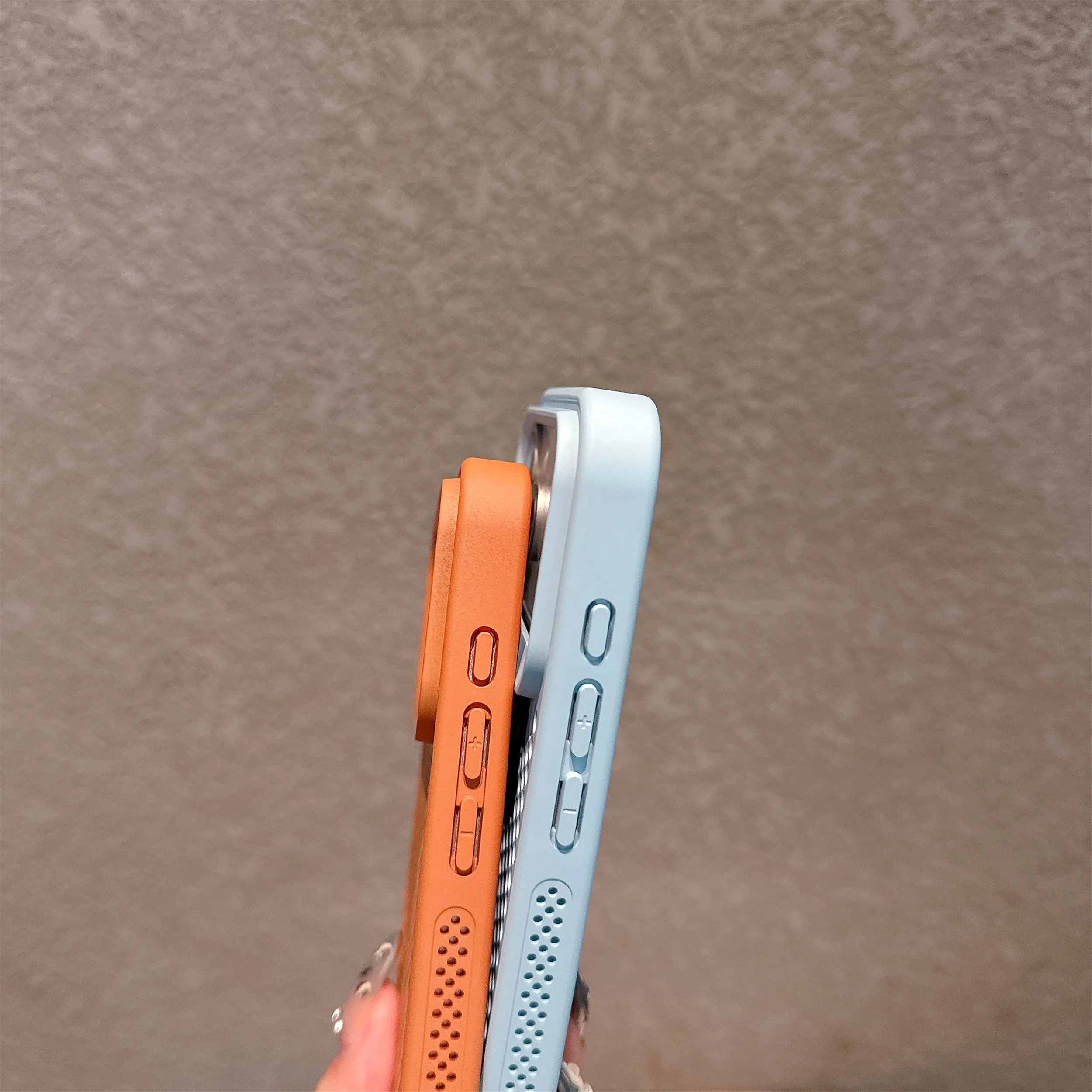 Magnetic Heat Dissipation Phone Case with Magsafe Wireless Charging