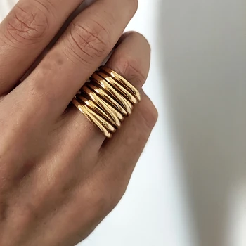 Anelli multistrato a spirale primaverile Anelli in acciaio inossidabile per donna gioielli semplici e minimalisti nuovi nel 2024