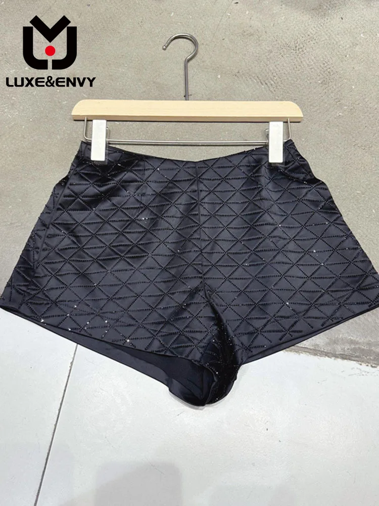 

LUXE&ENVY Design, Light Luxury, Bead, High Waist, Sparkling Diamond, Wide Leg Shorts, Women 2023 Summer