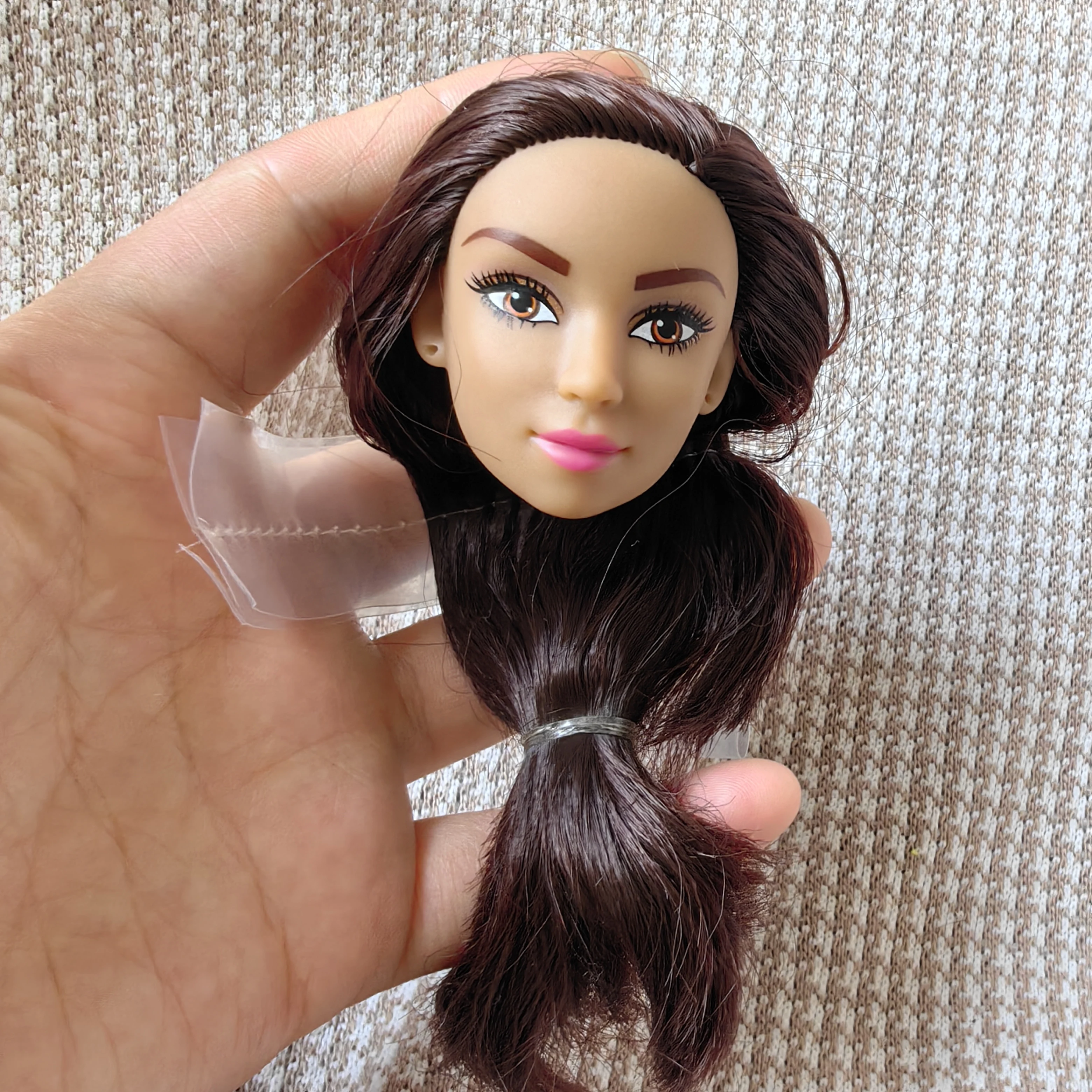 Elegant Black Lady Doll Head 1/6 Size with Multicolor Hair and Impeccable Makeup - Perfect for Collections, Gifts, and DIY Doll Projects