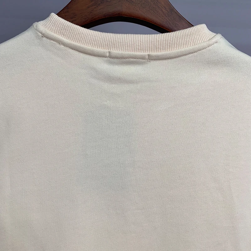 Рисунок 3 - Мужская толстовка с длинным рукавом