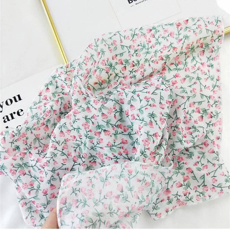 꽃 프린트 Neckerchief 작은 Hijab 스카프 여성 패션 손수건 목 스카프 Shawls 코튼 블렌드 한국어 헤어 스카프 58CM