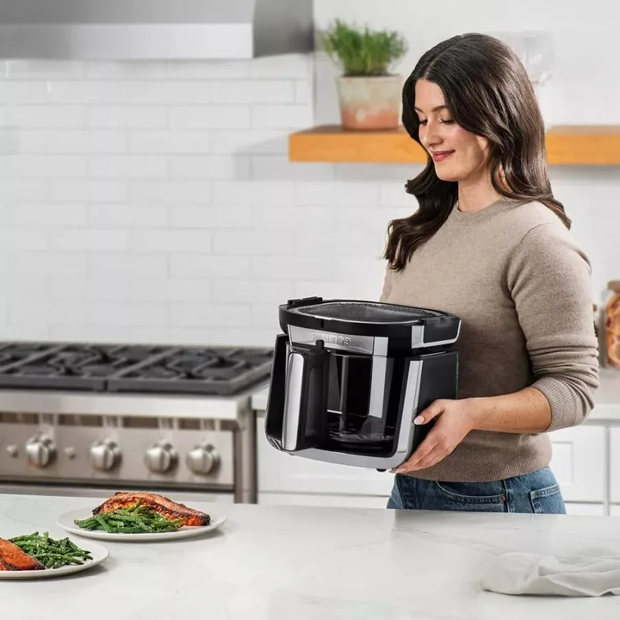 7-Qt Digital Air Fryer with 10 Presets for Healthy Cooking at Home - Non-Toxic Stainless Steel Basket Compact Fry 'N Fold Desig 4