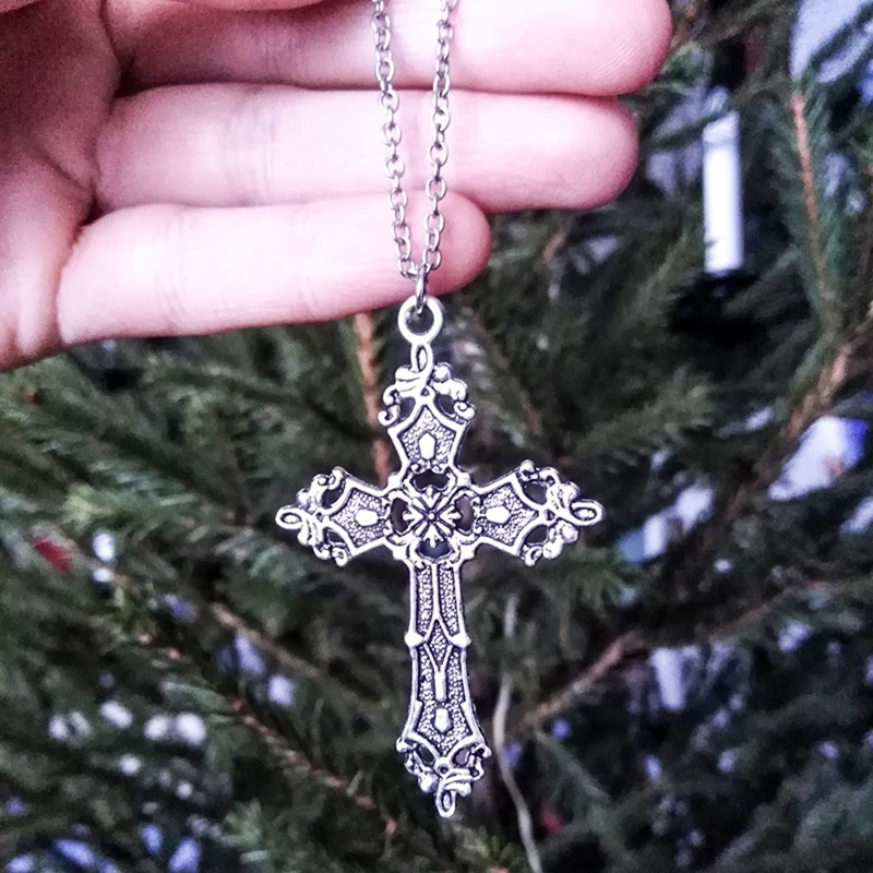 Cross Pendant Necklace 4