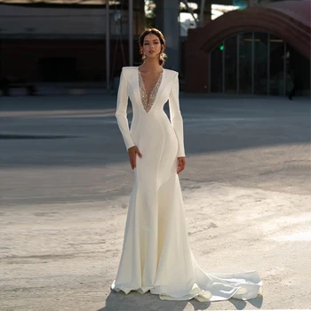 Abiti da sposa di lusso personalizzati Tromba Perline Robes De Mariée Maniche lunghe Abito da sposa moderno Cerniera posteriore Abiti da sposa a sirena