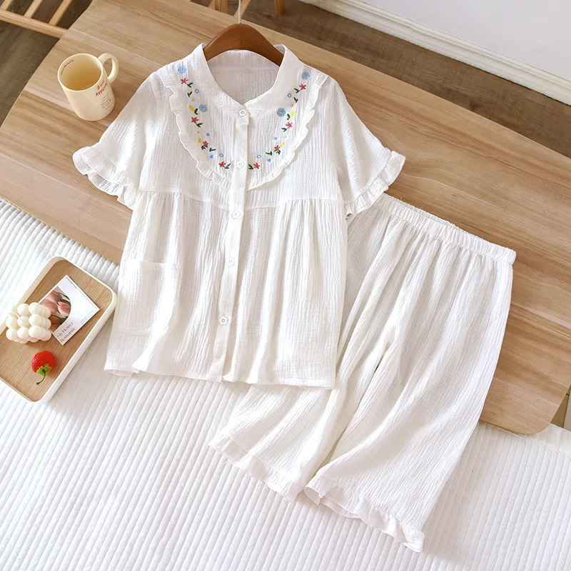 Spring and summer 2024 new women's pajama suit 100% cotton crepe short-sleeved capris embroidered round-neck household clothes